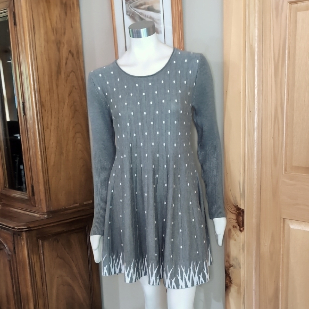 Sz L Papillon Blanc Gray Sweater Dress with White Dots